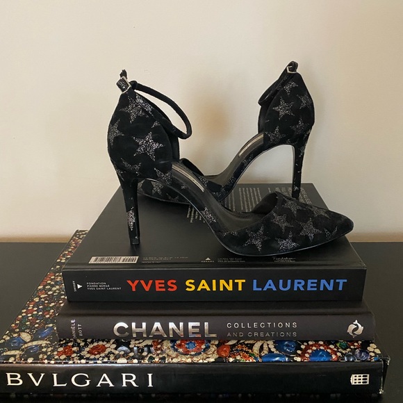 & Other Stories Shoes - Black Suede D’Orsay Pump with Printed Stars and Ankle Strap